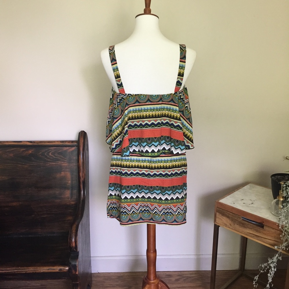 🎉 GLAM Ruffle Top Patterned Mini Dress - Picture 7 of 8